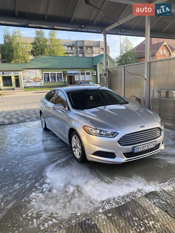 Ford Fusion 2014