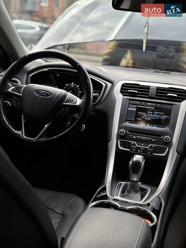 Седан Ford Fusion 2016 в Днепре