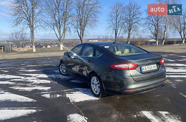 Седан Ford Fusion 2015 в Звенигородке