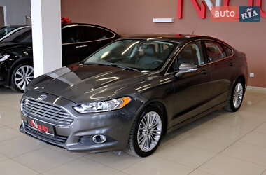 Седан Ford Fusion 2016 в Одесі