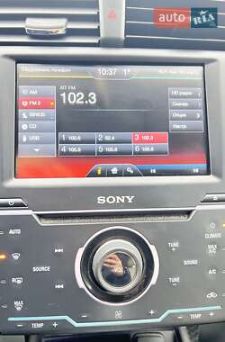 Седан Ford Fusion 2013 в 