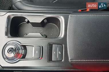 Седан Ford Fusion 2018 в 