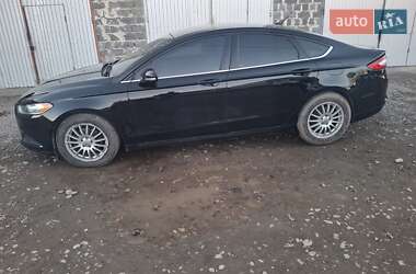 Седан Ford Fusion 2015 в Івано-Франківську