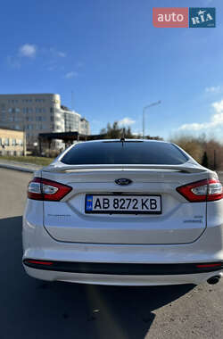 Седан Ford Fusion 2015 в Виннице