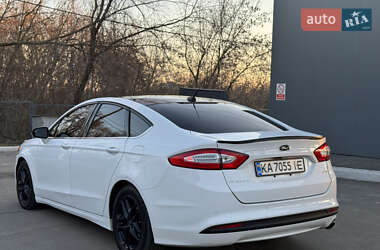 Седан Ford Fusion 2016 в Дніпрі