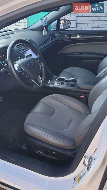 Седан Ford Fusion 2016 в Харькове фото 7 Седан Ford Fusion 2016 в Харькове