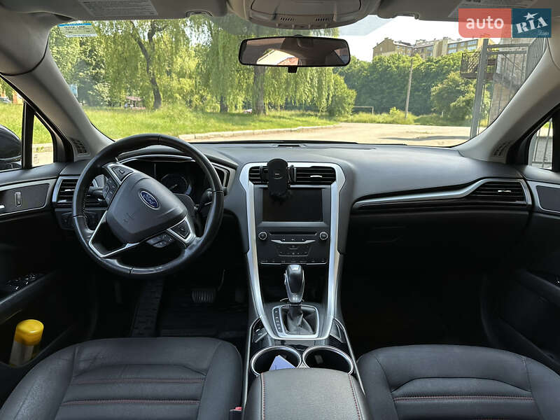 Седан Ford Fusion 2012 в Киеве