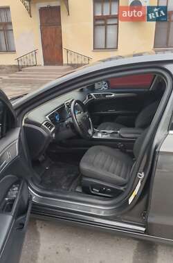 Седан Ford Fusion 2017 в Харкові
