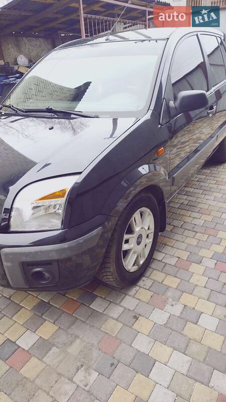Хэтчбек Ford Fusion 2008 в Павлограде