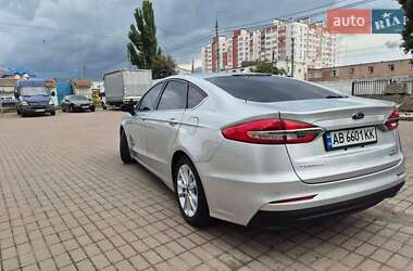 Седан Ford Fusion 2019 в Днепре