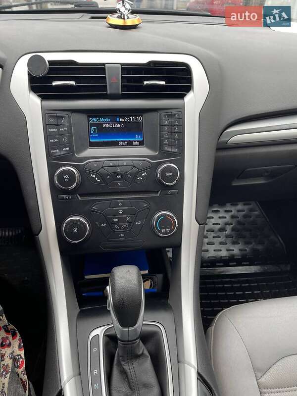 Седан Ford Fusion 2013 в Киеве