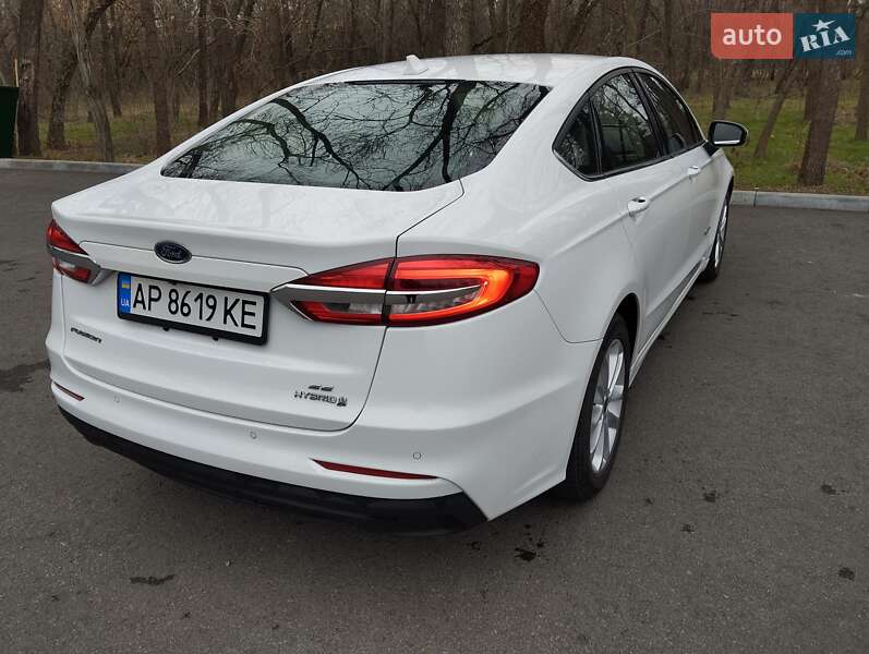 Седан Ford Fusion 2018 в Запорожье