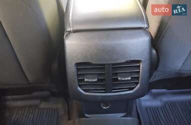 Седан Ford Fusion 2018 в 