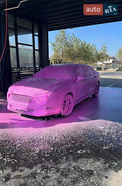 Седан Ford Fusion 2014 в 