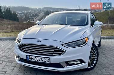 Седан Ford Fusion 2016 в 