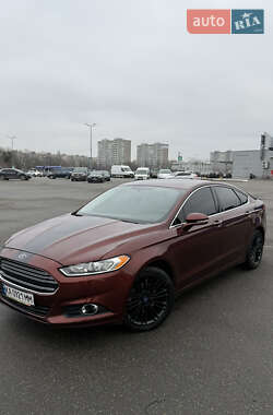 Седан Ford Fusion 2015 в Києві