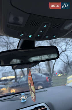 Седан Ford Fusion 2015 в 