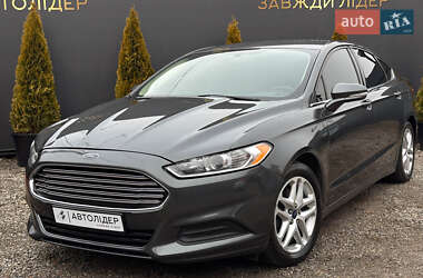 Седан Ford Fusion 2015 в Одесі