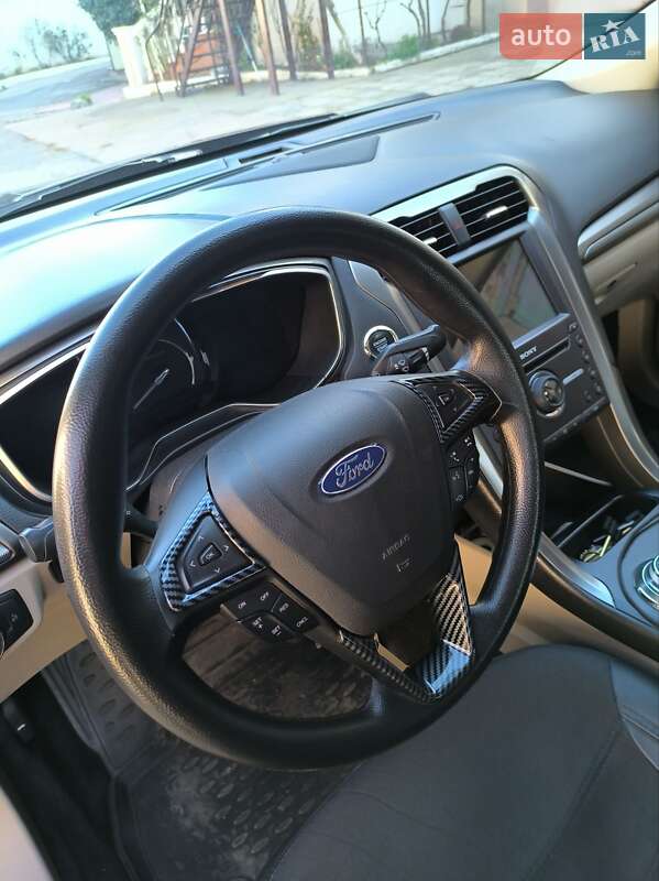 Седан Ford Fusion 2016 в Белгороде-Днестровском