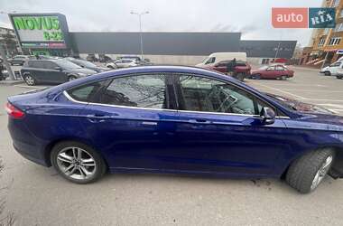 Седан Ford Fusion 2013 в Вишневому