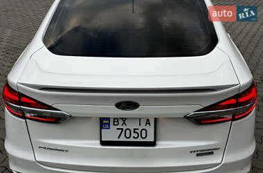 Седан Ford Fusion 2020 в 