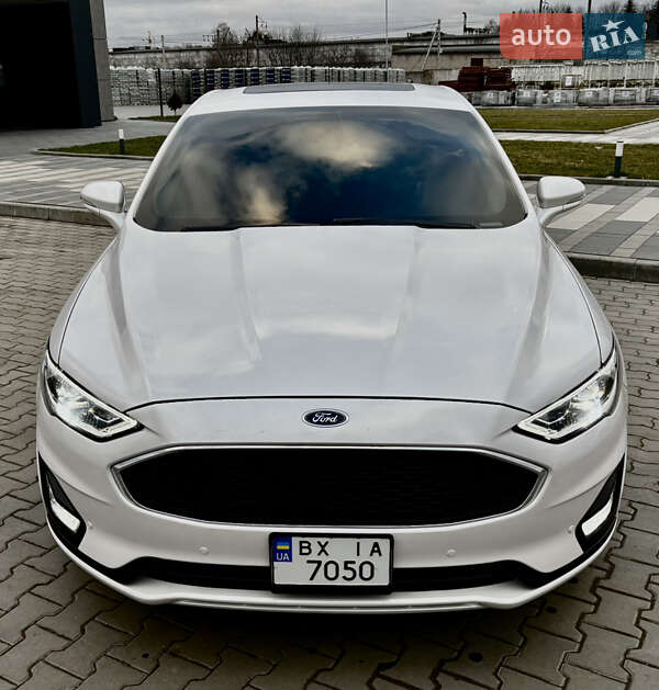 Седан Ford Fusion 2020 в Хмельницькому