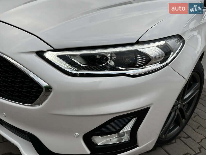 Седан Ford Fusion 2020 в Хмельницькому