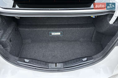 Седан Ford Fusion 2020 в 