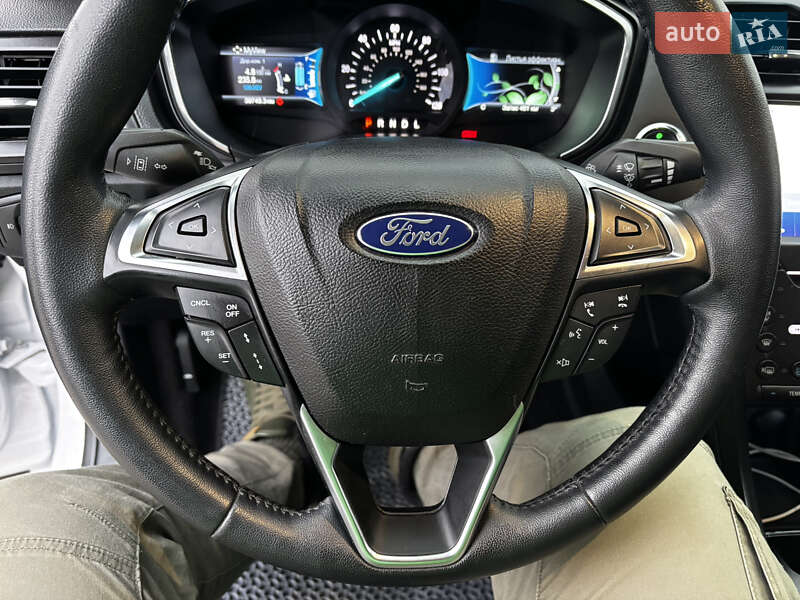 Седан Ford Fusion 2020 в Хмельницькому