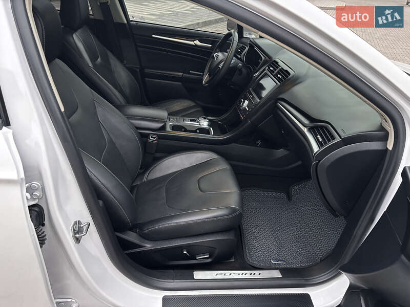 Седан Ford Fusion 2020 в Хмельницькому