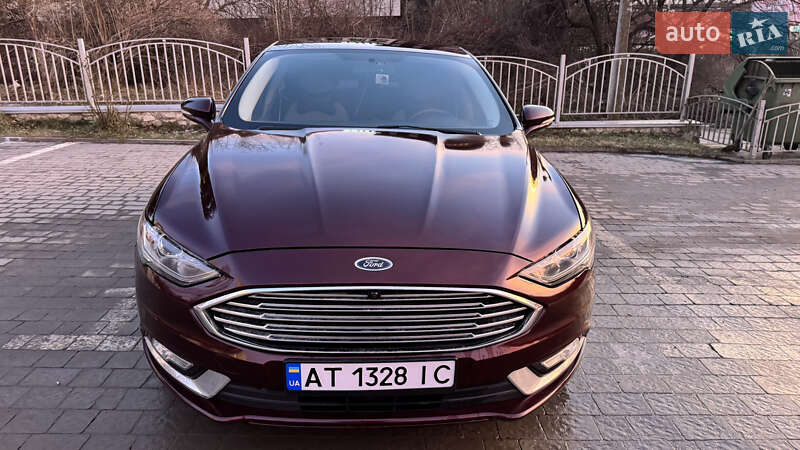 Седан Ford Fusion 2016 в Тернополі