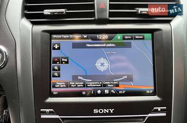 Седан Ford Fusion 2015 в 