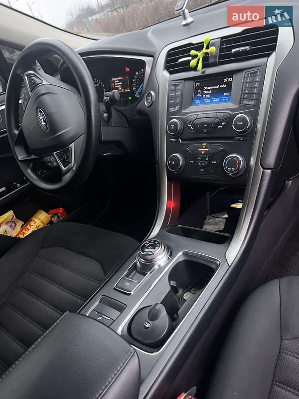 Седан Ford Fusion 2016 в Запорожье