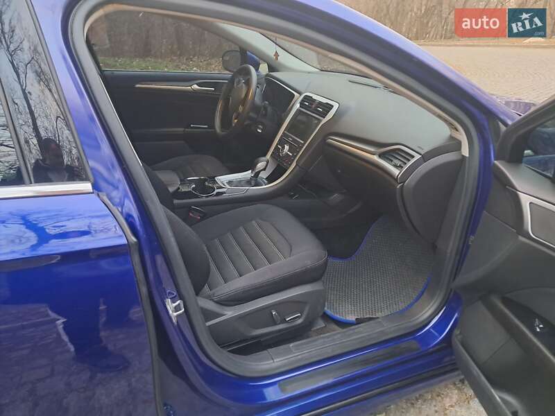 Седан Ford Fusion 2014 в Каневе фото 51 Седан Ford Fusion 2014 в Каневе