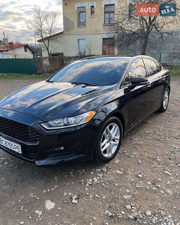 Седан Ford Fusion 2013 в Черкасах