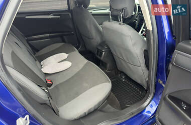 Седан Ford Fusion 2014 в 