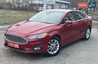 Седан Ford Fusion 2020 в Лубнах