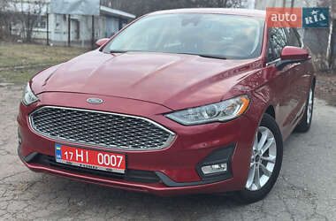 Седан Ford Fusion 2020 в Лубнах