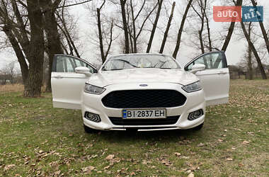 Седан Ford Fusion 2015 в Кобеляках