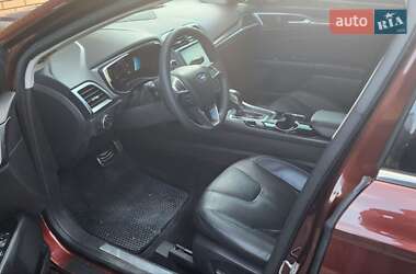 Седан Ford Fusion 2014 в 