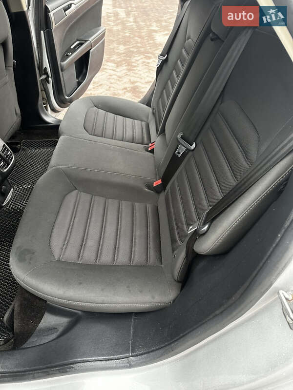 Седан Ford Fusion 2017 в Ровно фото 8 Седан Ford Fusion 2017 в Ровно