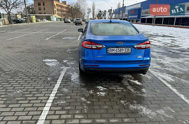Седан Ford Fusion 2019 в 