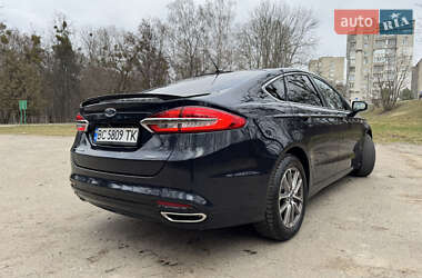 Седан Ford Fusion 2020 в Львове