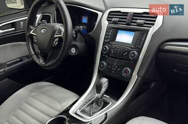 Седан Ford Fusion 2014 в Коломиї