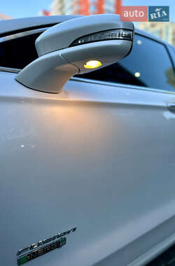 Седан Ford Fusion 2015 в 