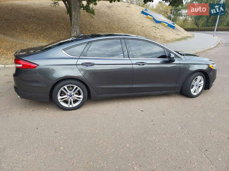 Седан Ford Fusion 2017 в Кропивницком