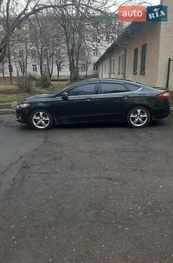 Седан Ford Fusion 2014 в Черновцах