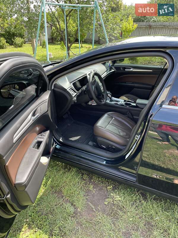 Седан Ford Fusion 2013 в Харкові