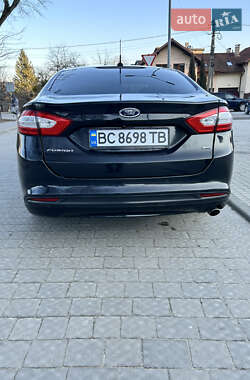 Седан Ford Fusion 2014 в 