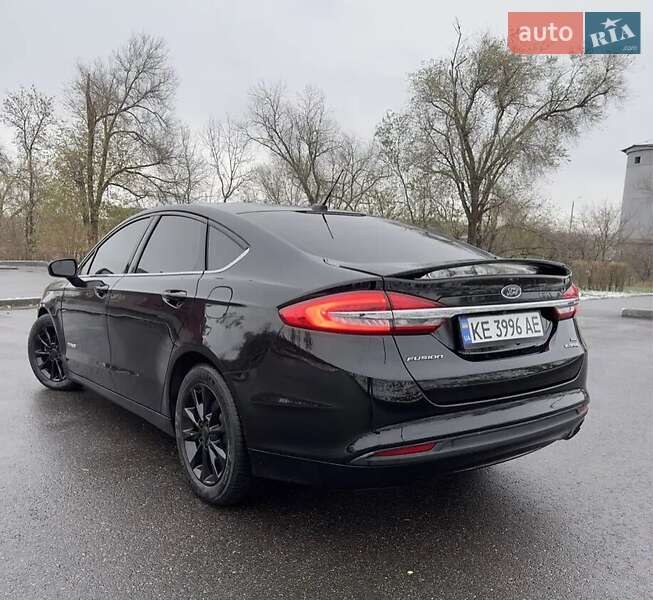 Седан Ford Fusion 2017 в Львове